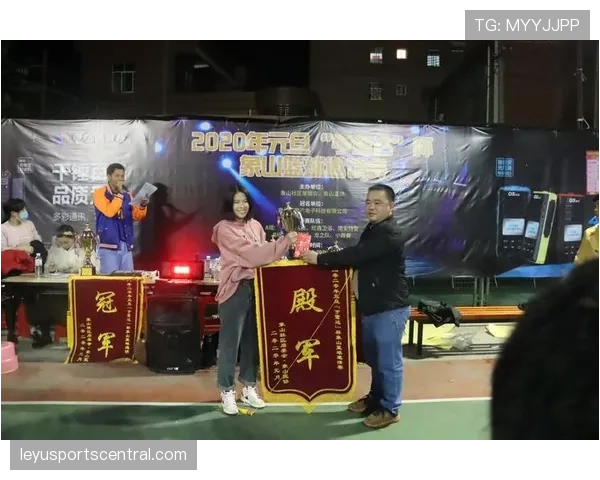 哨响开球规则:比赛重启必须等裁判鸣哨吗? 哨响开球规则:比赛重启必须等裁判鸣哨吗?